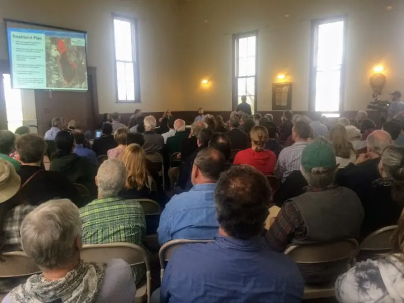 Citizens Concerned About Herbicide use on Lake Iroquois Voice Concerns Regarding Toxics & Process